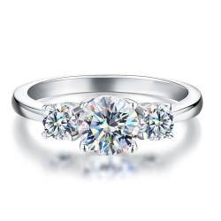 Winglove ✦Valentinstag Geschenk Moissanite Ringe Silber 925 Damen 1 ct Ringe mit drei Diamanten Moissanit Diamant, VVS1 Reinheit D Farbe, Geschenke für Frauen.[1ct,49(15.75)] von Winglove
