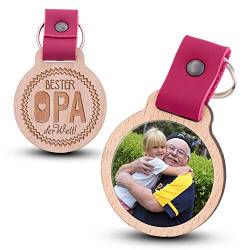 Wogenfels - Schlüsselanhänger aus Holz mit kratzfestem Foto und Gravur Bester Opa der Welt (pinkes Lederband) von Wogenfels