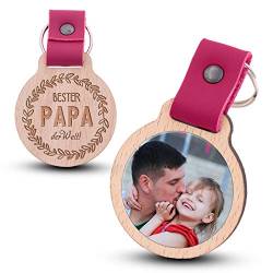 Wogenfels - Schlüsselanhänger aus Holz mit kratzfestem Foto und Gravur Bester Papa der Welt (pinkes Lederband) von Wogenfels