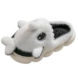 YCYATS Plush Shark Slippers, Plüsch-Hai-Hausschuhe, Winter-Hai-Sandalen für Damen und Herren, Hai-Schuhe mit dicker Sohle, Slip-On-Hausschuhe (White, 38) von YCYATS