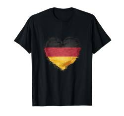 Deutsch Banner Fan Deutschland Flagge Herzform Kunst T-Shirt von YO!