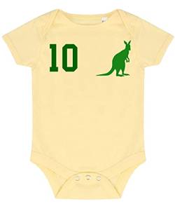 Kinder Baby Strampler Shirt Australien mit Wunschname + Nummer - Gelb 6-12 Monate von Youth Designz