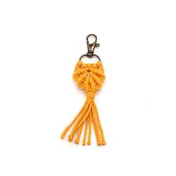 Mini Makramee Schlüsselanhänger Boho handgewebt Herzform Tasche Charms Quasten Schlüsselanhänger Mode Accessoires für Frauen, Farbe: Orange, One size von ZDHC