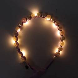ZJchao LED-Blumen-Stirnband, Lila, Warme Spitze, Braut-Licht-Kopfschmuck, Künstliche Perlen, Leuchtende Stirnbänder, für Haare, Hochzeit, Party, Geburtstag und Urlaub, Frauen und von ZJchao