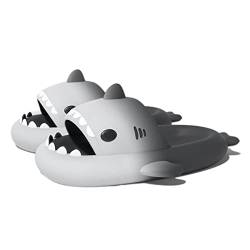 Zureto Sharkies Shoes, Cute Cloudy Shark Slides Erwachsene, Shark Two-Tone Hausschuhe Unisex (Grey Black, adult, women, numeric_44, numeric_range, eu_footwear_size_system, numeric_45, medium) von Zureto