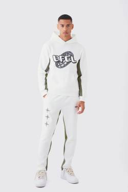 Mens Slim-Fit Trainingsanzug mit Official-Print - Ecru - XL, Ecru von boohooman