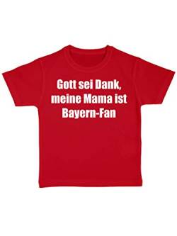 clothinx Gott sei Dank Mein Papa ist Bayern Fan | Lustiges Stadt und Fußballmotiv | Das ist Nachwuchsförderung auf bayrisch | Fußball ist unser Leben 100% Bio Baumwolle Kinder T-Shirt Rot Gr. 92 von clothinx