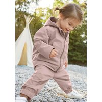 hessnatur Baby Softshell Latzhose Relaxed aus Bio-Baumwolle - lila - Größe 86/92 von hessnatur