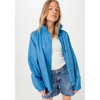 hessnatur Damen Windjacke Nature Shell Oversize aus Bio-Baumwolle - blau - Größe 42 von hessnatur