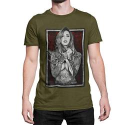 Modern Stylisches Herren T-Shirt Bedruckt mit Motiv Tattoo Girl Kurzarm Oberteil Bekleidung für Männer Inked für Tattooliebhaber Baumwolle Regular Fit Schwarz Grün Weiß XS-XXXL (Khaki Green, L) von knut Fashion & Streetwear