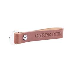 Leder-Schlüsselanhänger mit Prägung „Carpe Diem“ – Made in Germany von lillybox