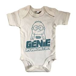net-shirts Organic Baby Body mit Genie IM WACHSTUM Aufdruck Spruch lustig Strampler Babybekleidung aus Bio-Baumwolle Inspired by Minions, Größe 3-6 Monate, Natur von net-shirts