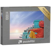 puzzleYOU Puzzle Am Morgen: ein heiliger Mann am Ganges, 1000 Puzzleteile, puzzleYOU-Kollektionen Indien von puzzleYOU