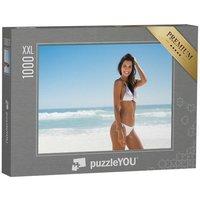 puzzleYOU Puzzle Porträt einer jungen Frau am tropischen Strand, 1000 Puzzleteile, puzzleYOU-Kollektionen Erotik von puzzleYOU