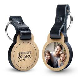 PREMIUM Schlüsselanhänger aus Eichenholz mit kratzfestem Foto in Farbe und Gravur - "Weltbester Papa" - Geschenkidee für Muttertag, Vatertag von schenkYOU