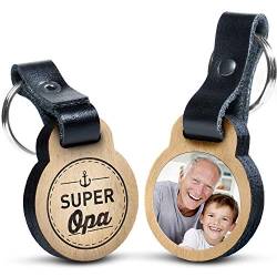 Premium „Super Opa“ - Foto-Schlüsselanhänger aus Eichenholz mit Gravur und kratzfestem Foto in Farbe - personalisierte Geschenkidee für Muttertag, Vatertag von schenkYOU