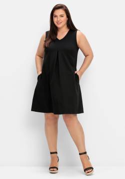 Große Größen: Ärmelloses Jerseykleid mit Taschen, in A-Linie, schwarz, Gr.54 von sheego