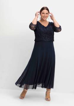 Große Größen: Abendkleid aus Mesh, mit Zierborten, tiefblau, Gr.50 von sheego