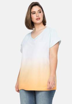 Große Größen: Shirt in Batik-Optik und mit V-Ausschnitt, weiß bedruckt, Gr.44/46 von sheego