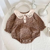 suebidou Blusenbody Overall kurz mit floralem Allover-Muster für Babys von suebidou