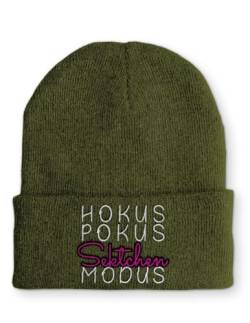 tshirtladen Hokus Pokus Sektchen Modus Statement Beanie Mütze mit Spruch, Farbe: Olive von tshirtladen