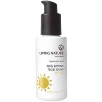 Living Nature certified natural Daily Protect Lotion von Living Nature