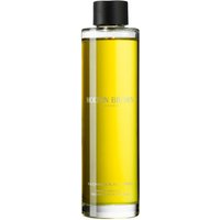 Molton Brown, Re-Charge Black Pepper Aroma Reeds Refills von MOLTON BROWN