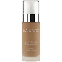 Make-up Velvet Touch Foundation 12 delicious toffee beige 30 ml von Malu Wilz Kosmetik