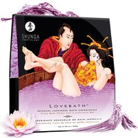 Luxuriöses 2-Komponenten-Badepulver 'Lovebath' von Shunga