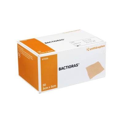 "BACTIGRAS antiseptische Paraffingaze 5x5 cm 50 Stück" von "Smith & Nephew GmbH - Woundmanagement"